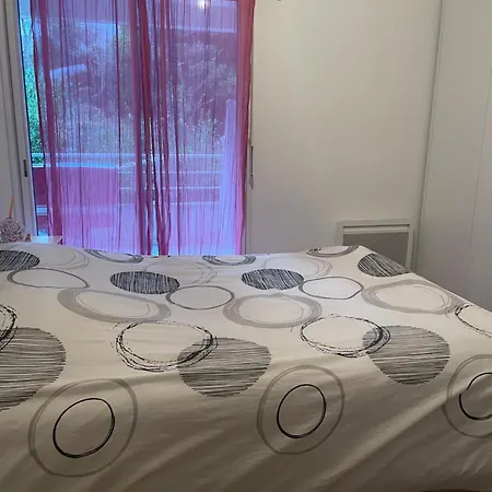 Joli Proche Centre Lägenhet *